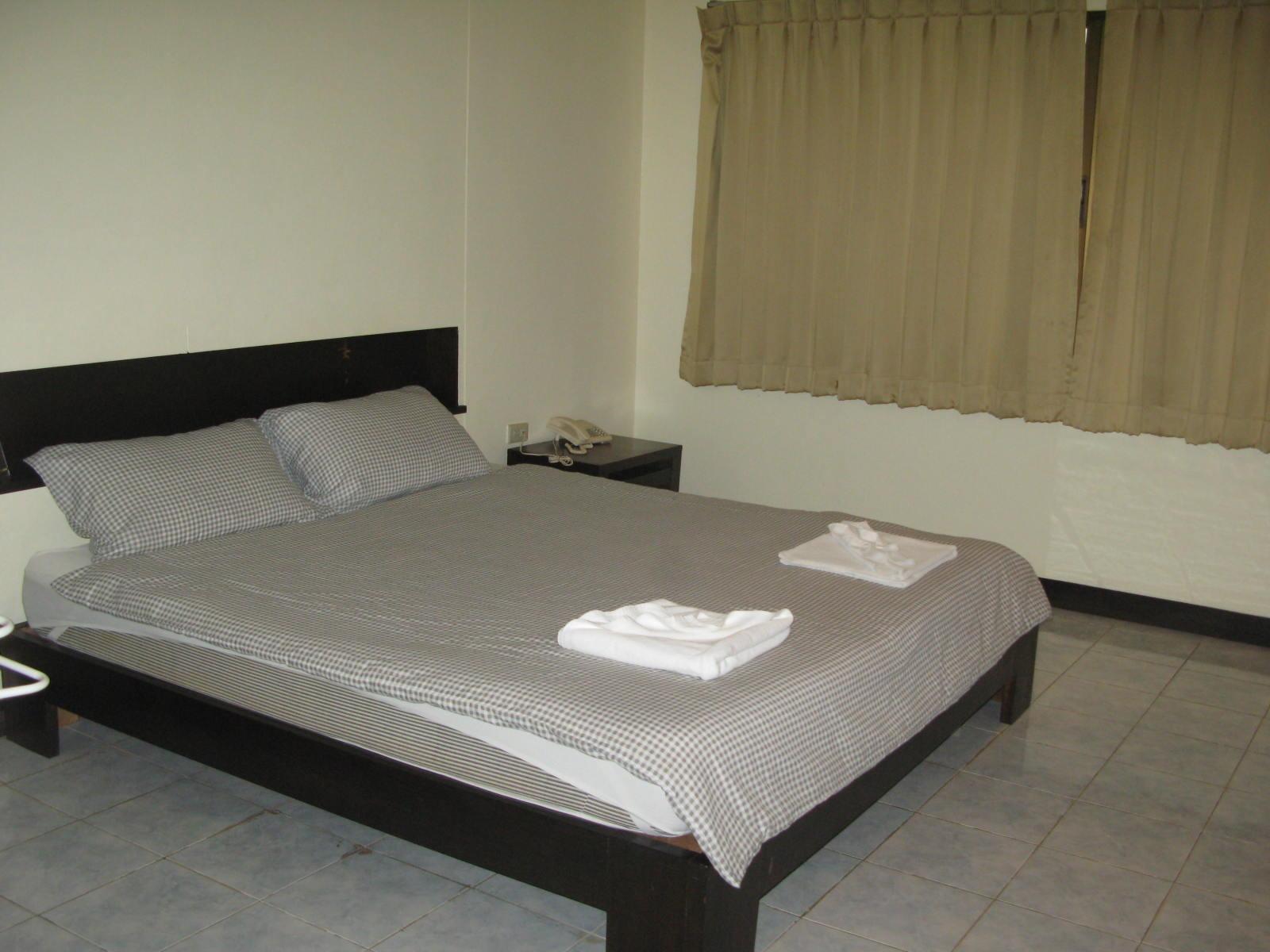 Oyo 244 Roar Inn Patong Exteriér fotografie